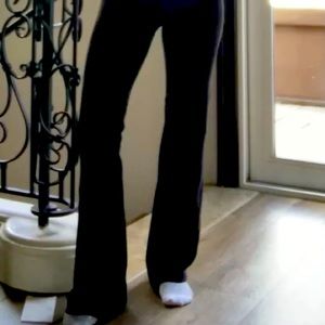 lululemon size 4 black flare yoga pants
